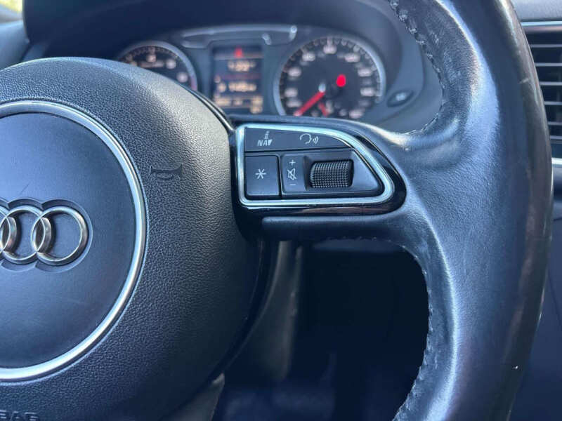 2016 Audi Q3 2.0T Premium Plus