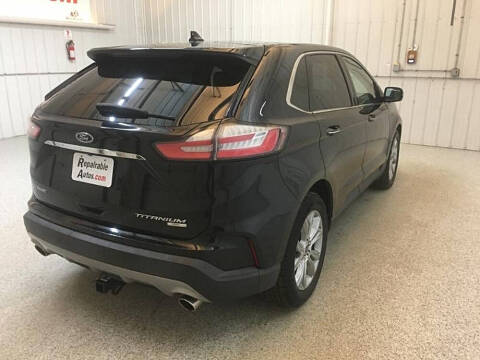 2019 Ford Edge Titanium