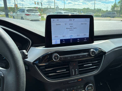 2020 Ford Escape SE