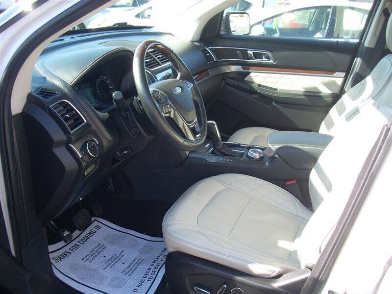 2018 Ford Explorer Platinum