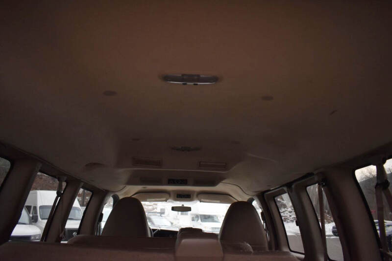 2012 GMC Savana LS 2500