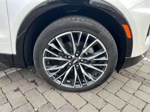 2025 Cadillac XT4 Sport