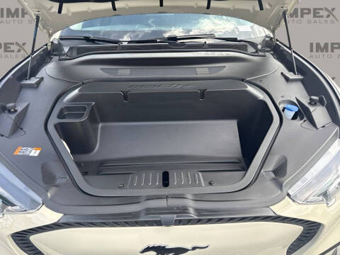 2025 Ford Mustang Mach-E Select