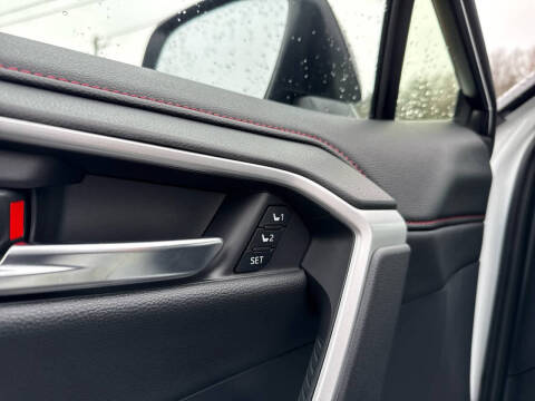 2025 Toyota RAV4 Plug-in Hybrid XSE