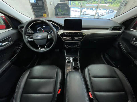 2022 Ford Escape SEL