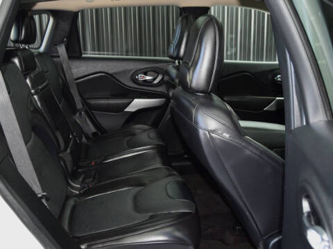 2018 Jeep Cherokee Overland