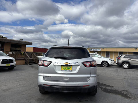 2017 Chevrolet Traverse LT