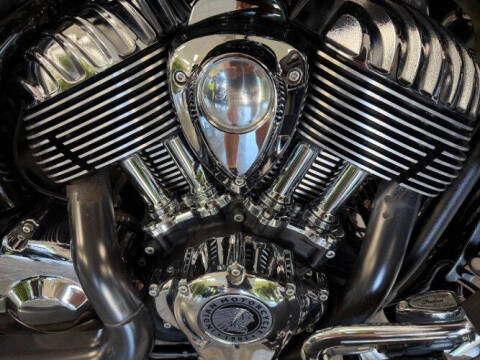 2018 Indian Roadmaster Thunder Black