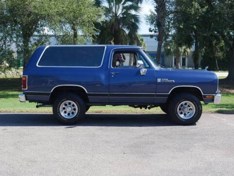 1988 Dodge Ramcharger 150