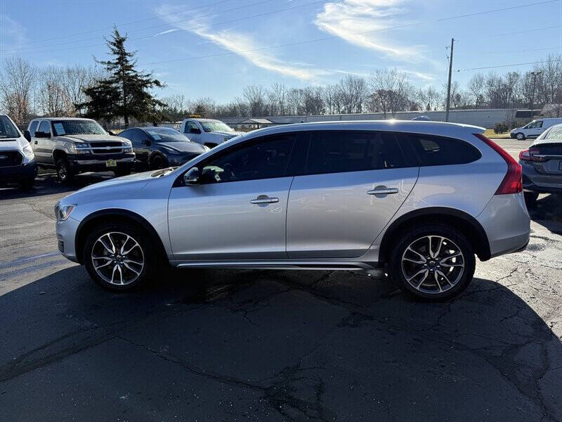 2015 Volvo V60 Cross Country T5