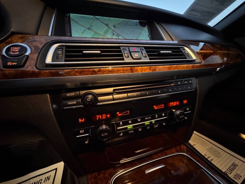 2015 BMW 7 Series 750i xDrive