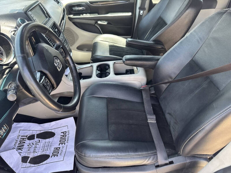 2016 Dodge Grand Caravan SXT