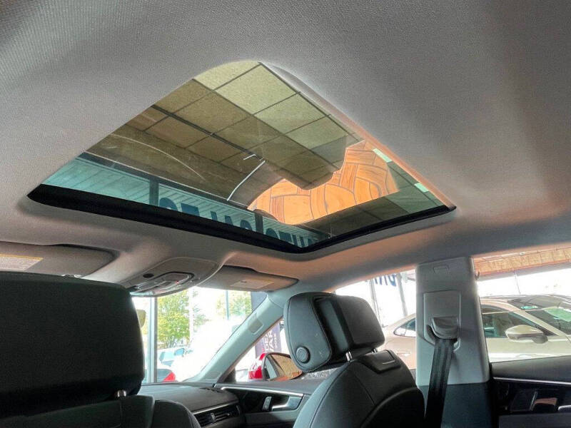 2022 Audi A5 Sportback quattro Premium Plus 40 TFSI