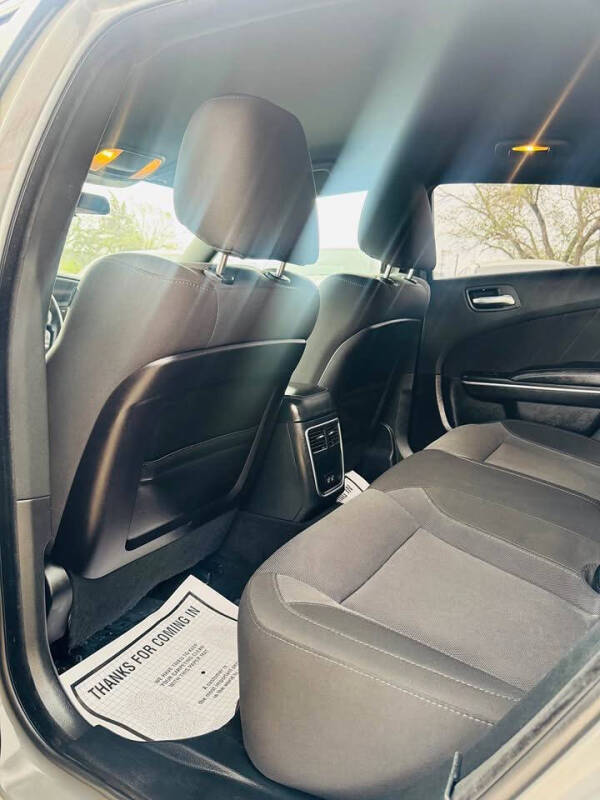 2019 Dodge Charger SXT