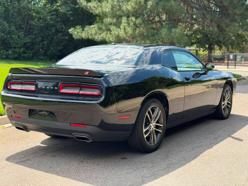 2019 Dodge Challenger SXT