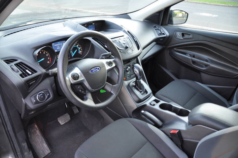 2015 Ford Escape S