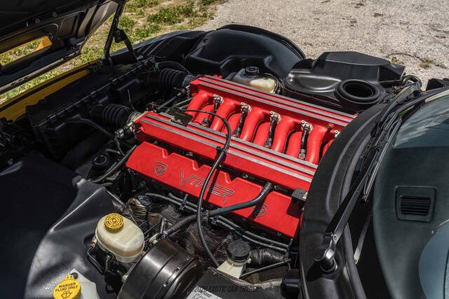 2001 Dodge Viper GTS