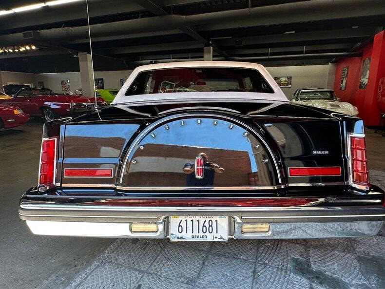 1981 Lincoln Mark VI