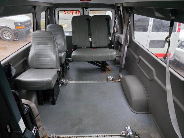 2012 Ford E-Series E-350 SD