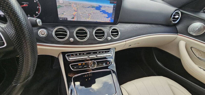 2017 Mercedes-Benz E-Class E 300 4MATIC