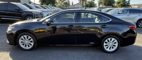 2013 Lexus ES 300h