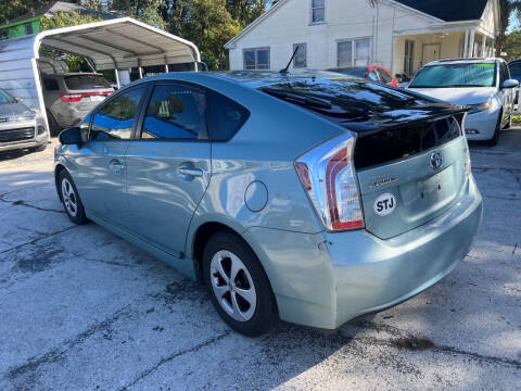 2014 Toyota Prius Two