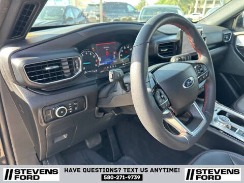 2024 Ford Explorer ST-Line