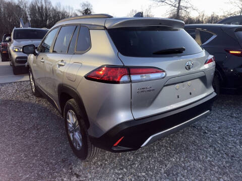 2025 Toyota Corolla Cross LE