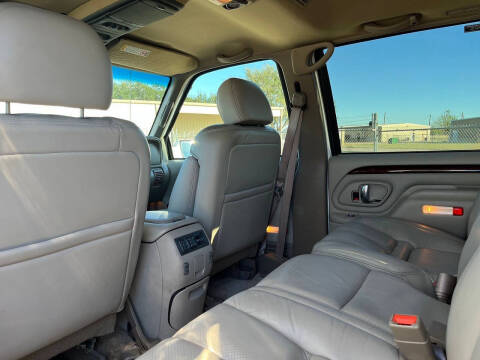 2000 Cadillac Escalade