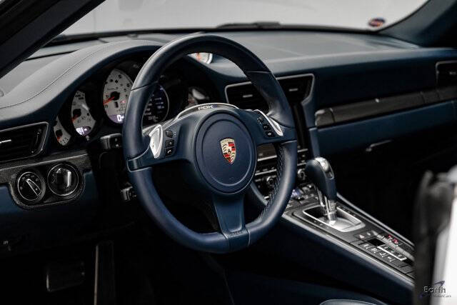 2015 Porsche 911 Turbo S