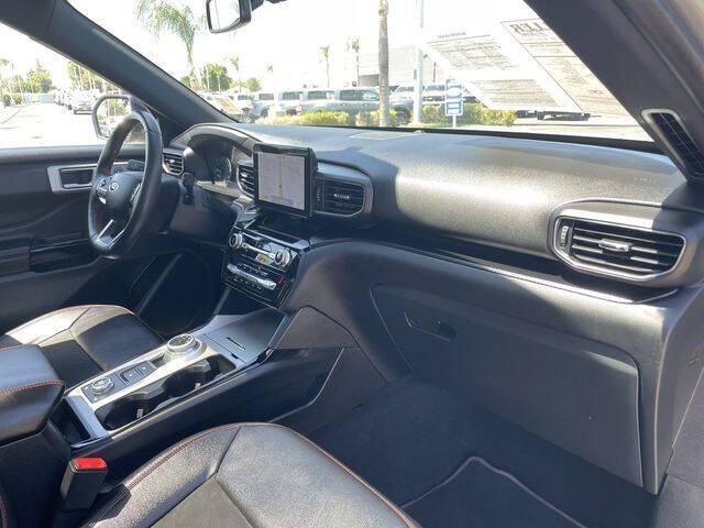2023 Ford Explorer ST-Line