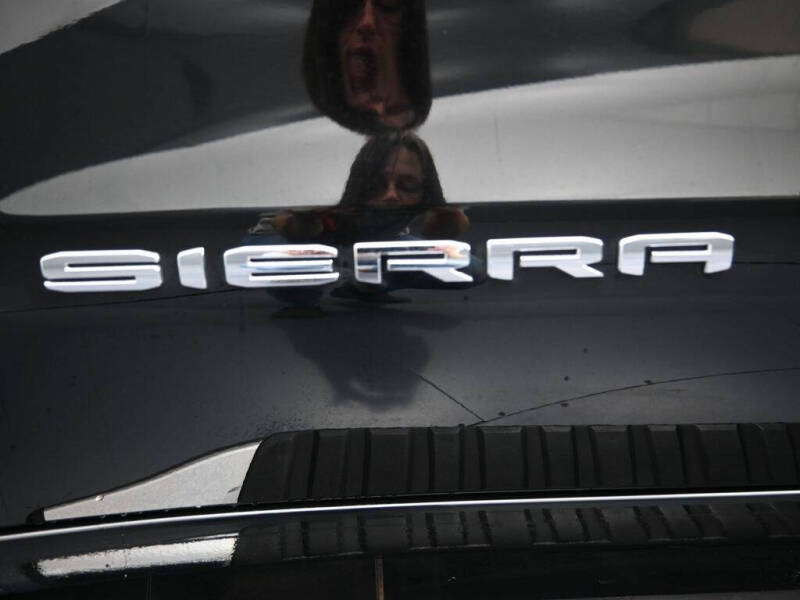 2025 GMC Sierra 1500