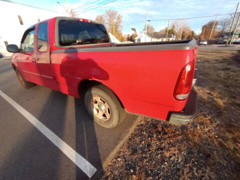 2001 Ford F-150 XLT
