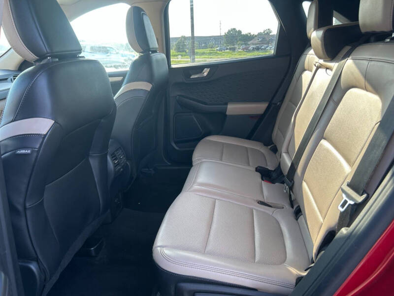 2020 Ford Escape SEL