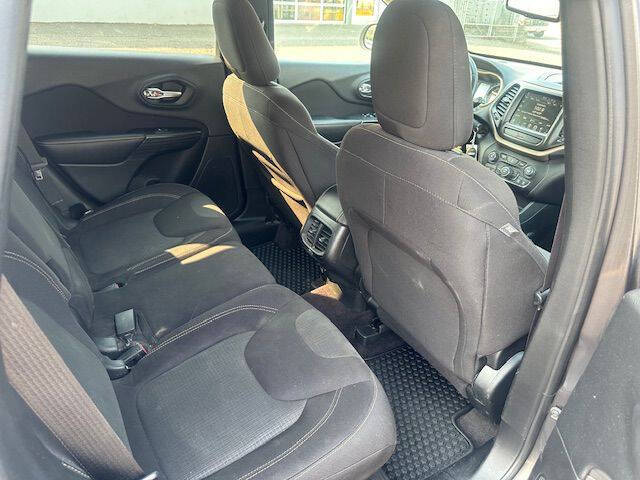 2017 Jeep Cherokee Latitude