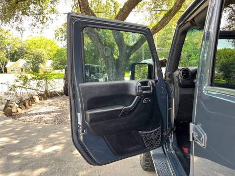 2017 Jeep Wrangler Unlimited Smoky Mountain