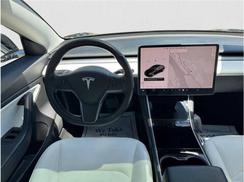 2019 Tesla Model 3 Long Range