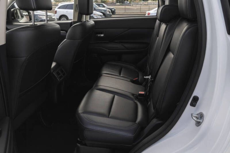 2020 Mitsubishi Outlander SEL