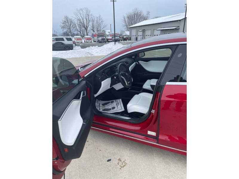 2017 Tesla Model S 75D