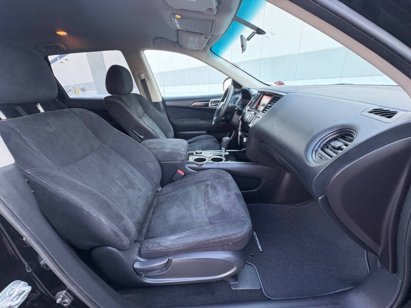 2015 Nissan Pathfinder S