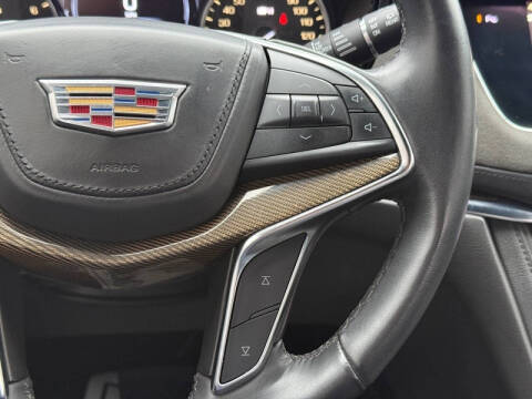 2018 Cadillac XT5 Platinum