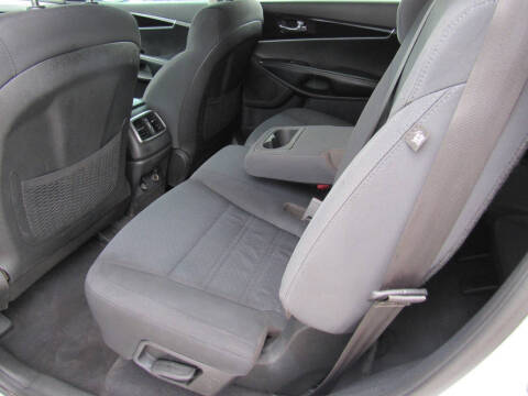 2019 Kia Sorento L