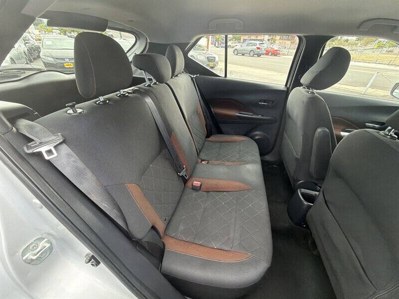 2018 Nissan Kicks SR