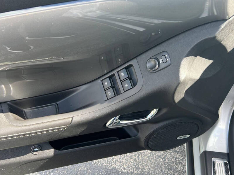 2011 Chevrolet Camaro SS