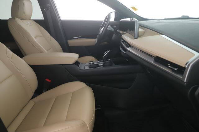 2024 Cadillac XT4 Luxury