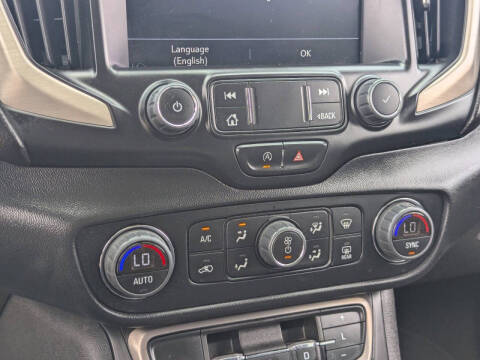 2023 GMC Terrain Denali
