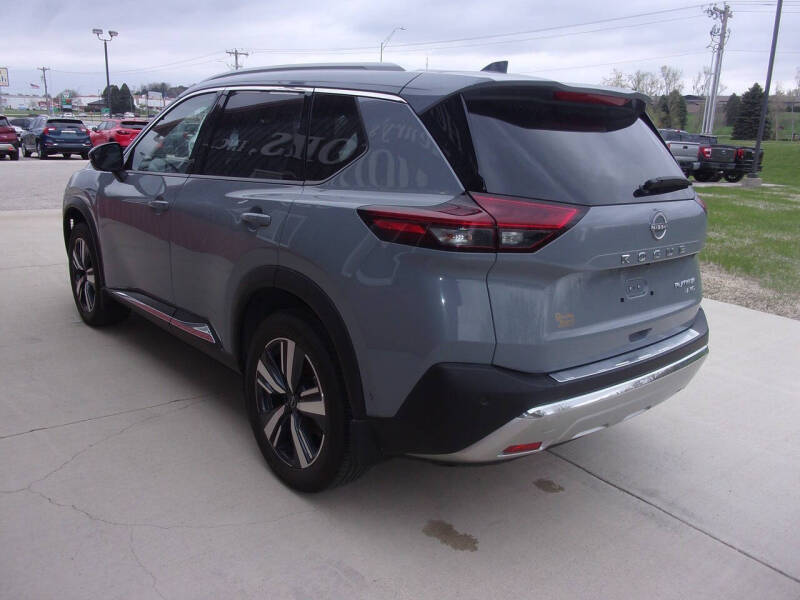2023 Nissan Rogue Platinum