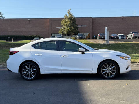 2018 Mazda MAZDA3 Grand Touring