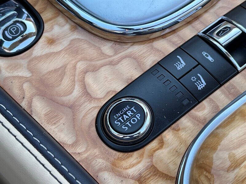 2015 Bentley Continental 37
