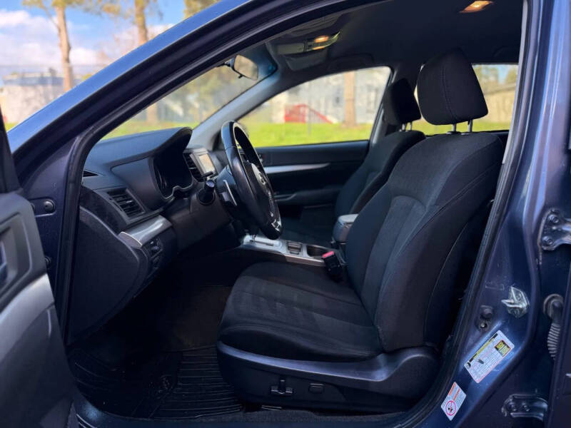 2014 Subaru Outback 2.5i Premium